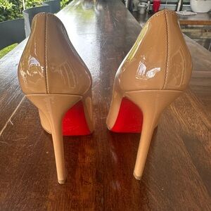 Authentic Pre Owned No Box Christian Louboutin So Kate Pointed Toe Pump Nude 38